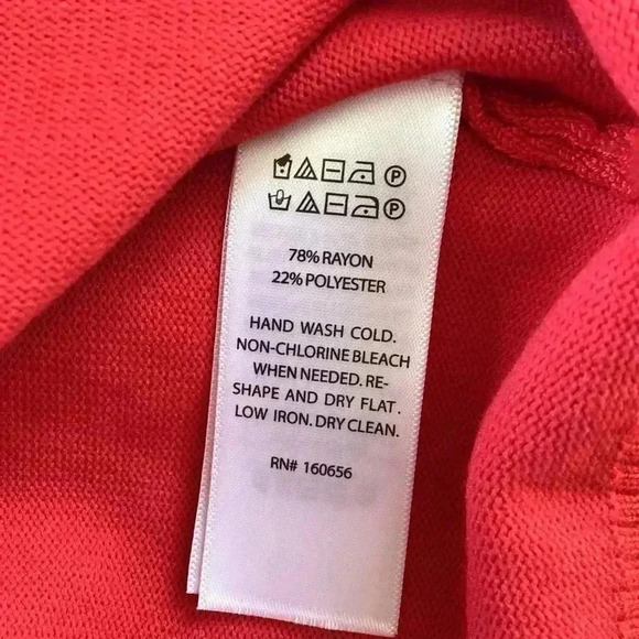 Cynthia Rowley  NWT Women’s Large Red Knit Short Sleeve Top with Scarf - Picture 5 of 7